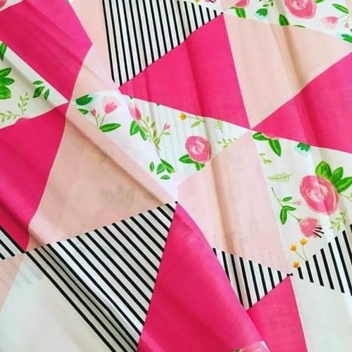 Pink triangle 100 cotton - %,