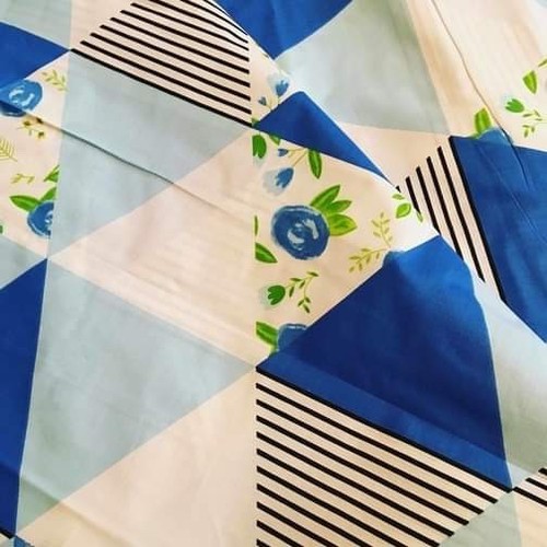 Blue triangle 100 - blue, cotton